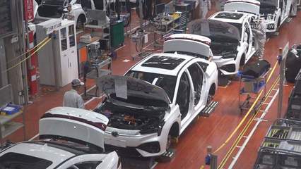 科技助力生產 中國新能源汽車駛向綠色未來
